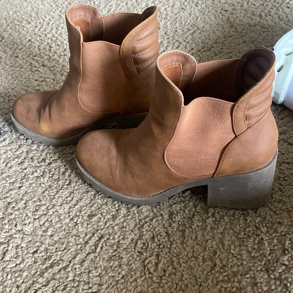 Brown chunky boots